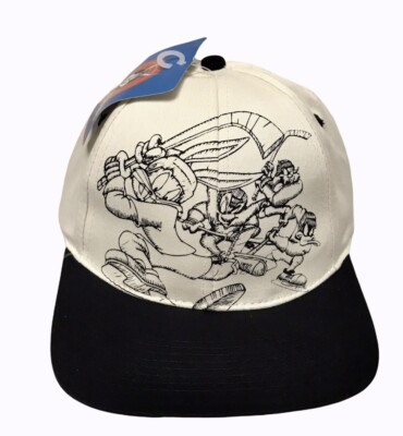 Vtg Looney Tunes Snapback Hat NHL Hockey  Bugs Bunny Taz Daffy Yosemite Sam NWT