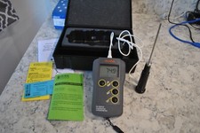 HANNA INSTRUMENTS HI-93510 Thermistor/ Thermometer great condition