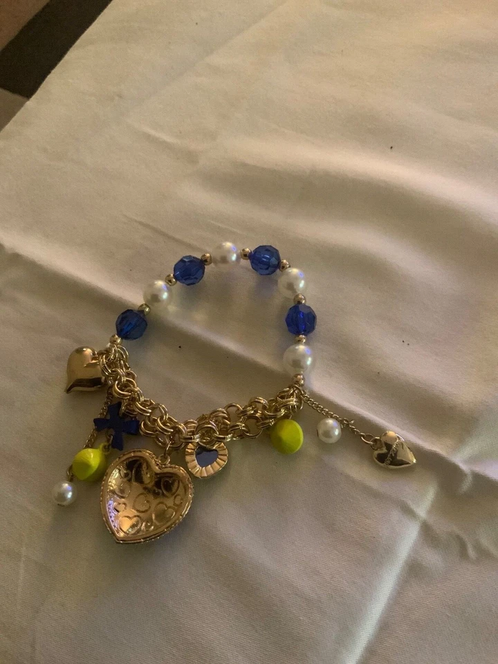 Pulsera elástica corazón azul/dorado Betsey Johnson  Foto 4 de 4