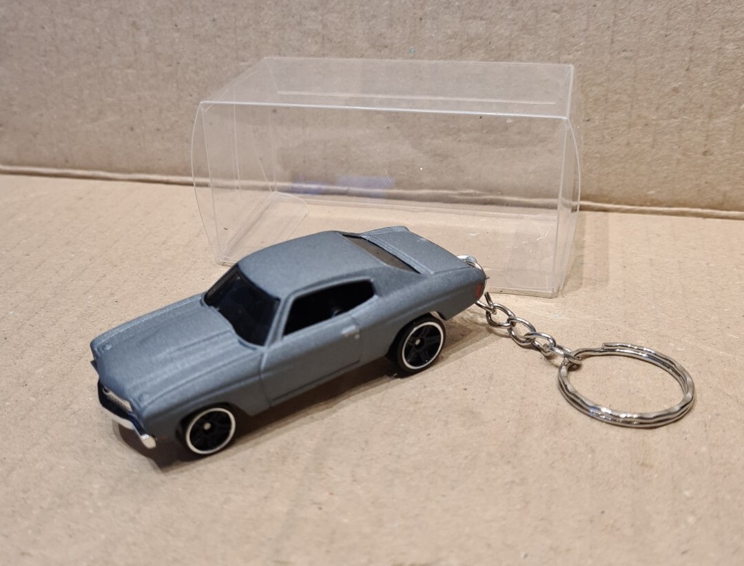 Diecast Model 1970 Chevelle SS car Keychain Keyring 🔑🗝 fast furious