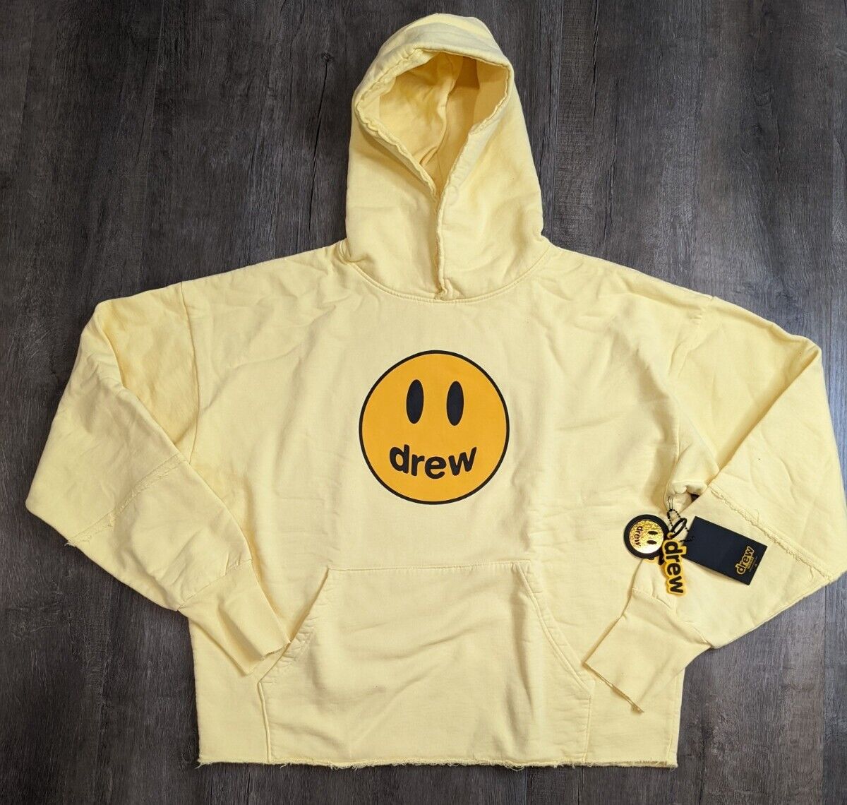 Drew House NWT Men's L Yellow Deconstructed Mascot Smiley Drew House NWT Men's L Yellow Deconstructed Mascot Smiley