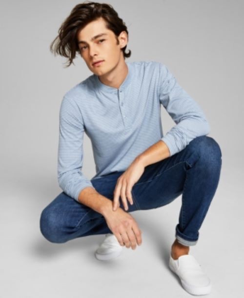 А теперь эта мужская футболка Henley с длинным рукавом в бело-голубую полоску-Размер XL 3690₽