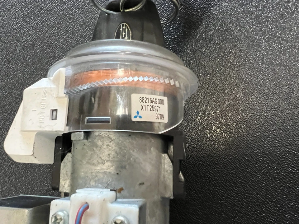 Interruptor de encendido Subaru Forester 2009-2013 bloqueo con llave OEM (para 2013 Forester) Foto 4 de 4