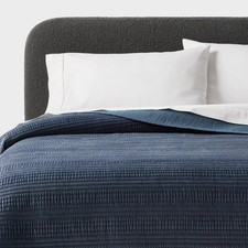 Full/Queen Ruched Velvet Quilt Blue - Threshold