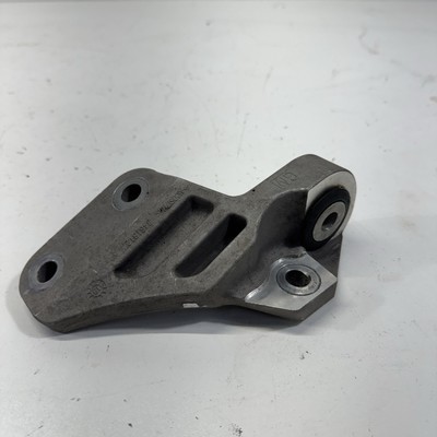 OEM 2018 - 2024 CHEVROLET EQUINOX AWD AUTO TRANSMISSION MOUNT SUPPORT BRACKET