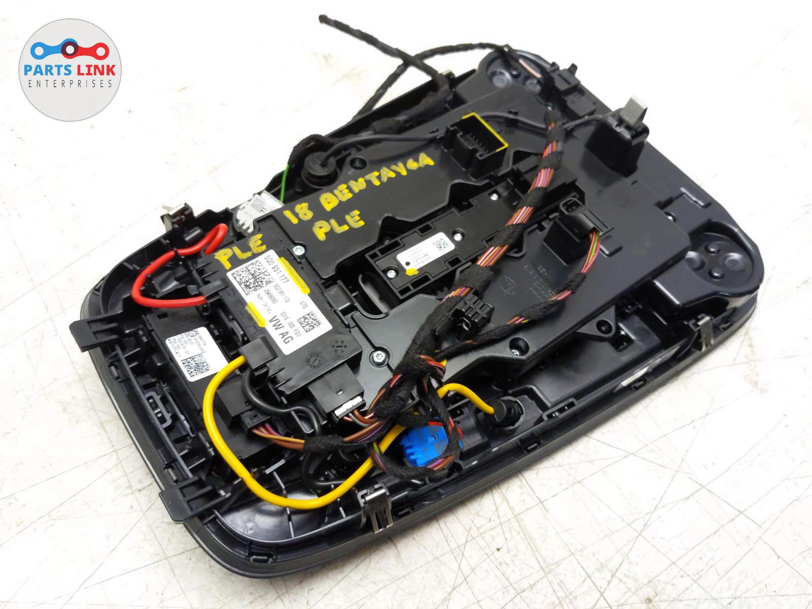 Bentley Bentayga 2016-2020 Front Left Dome light switch