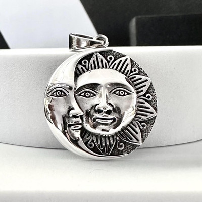 Handcrafted 925 Sterling Silver Sun & Moon Celtic Crescent Moon Pendant