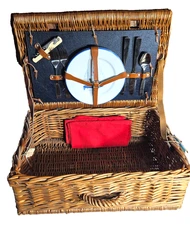 Vintage Ambercrombie & Fitch Wicker Picnic Basket with service for Two