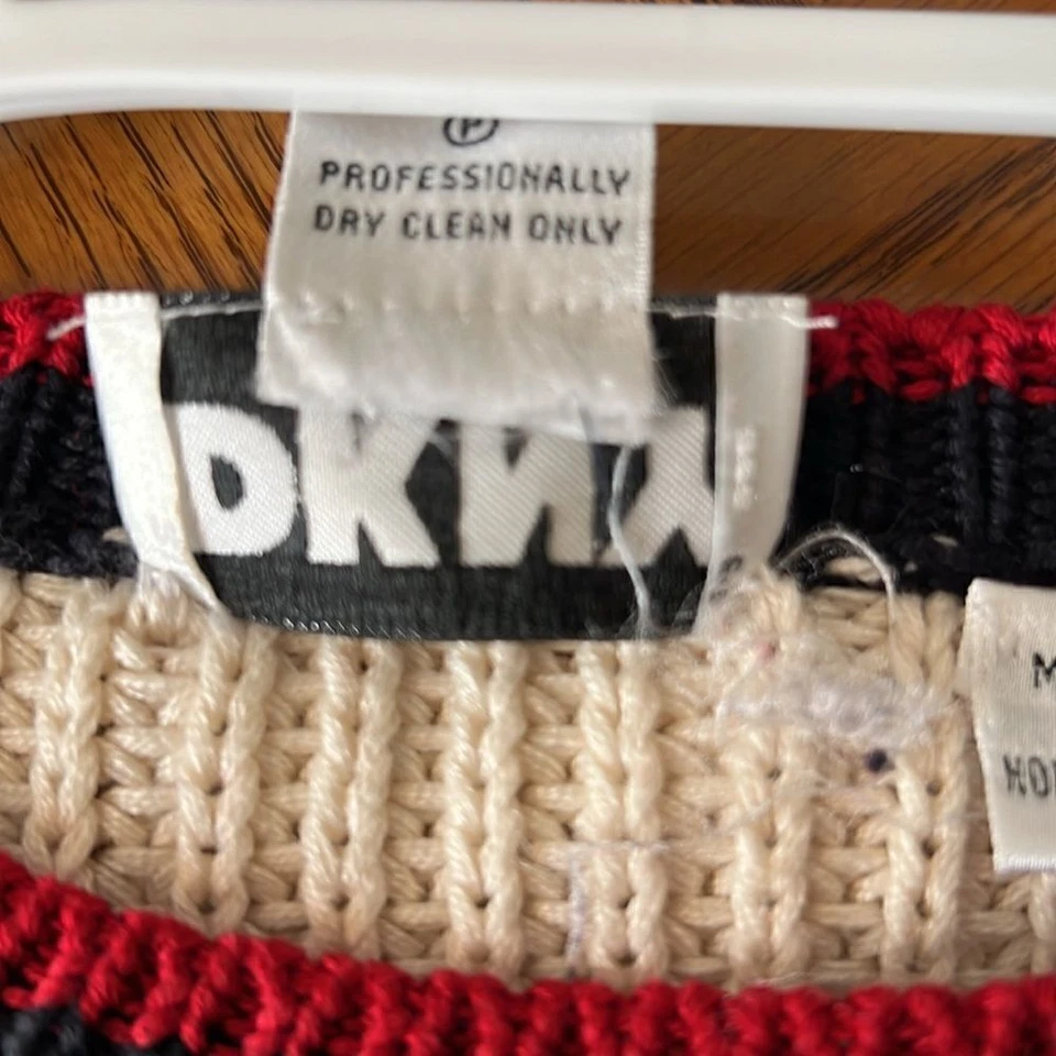 Vintage DNKY Sweater Size Medium. Red, White & Blue - Image 3 of 3