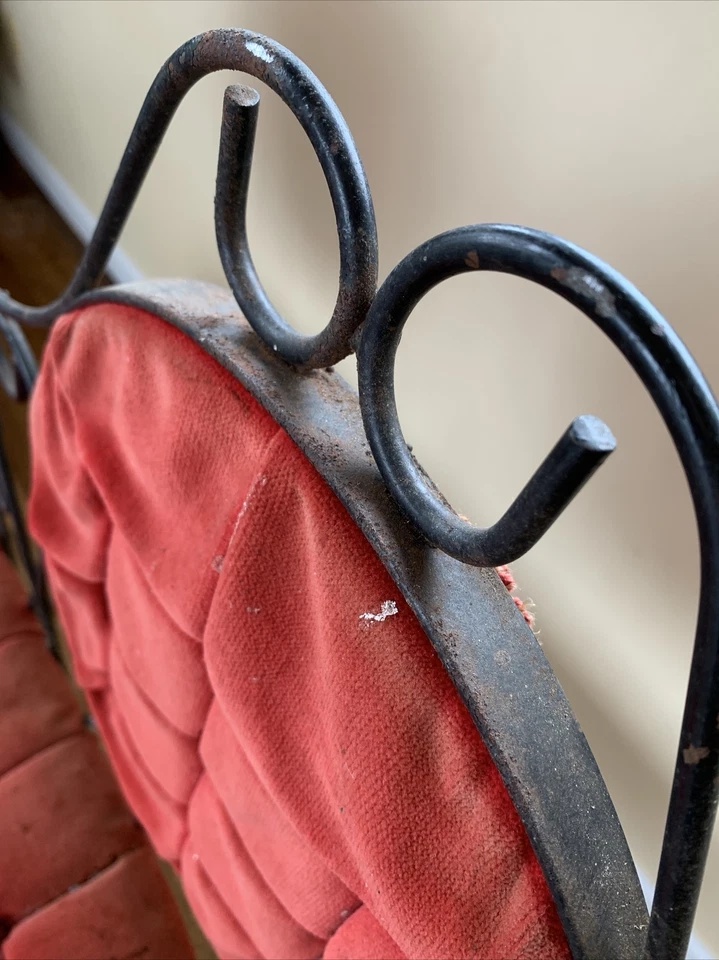 Антикварное винтажное металлическое стеганое скамейное сиденье середины века - Изображение 3 из 4