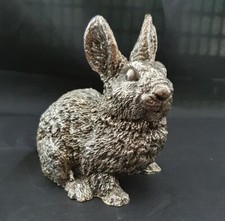 Schöner dekorativer Hase / Ostern / Osterhase / Vitrinenobjekt / versilbert /