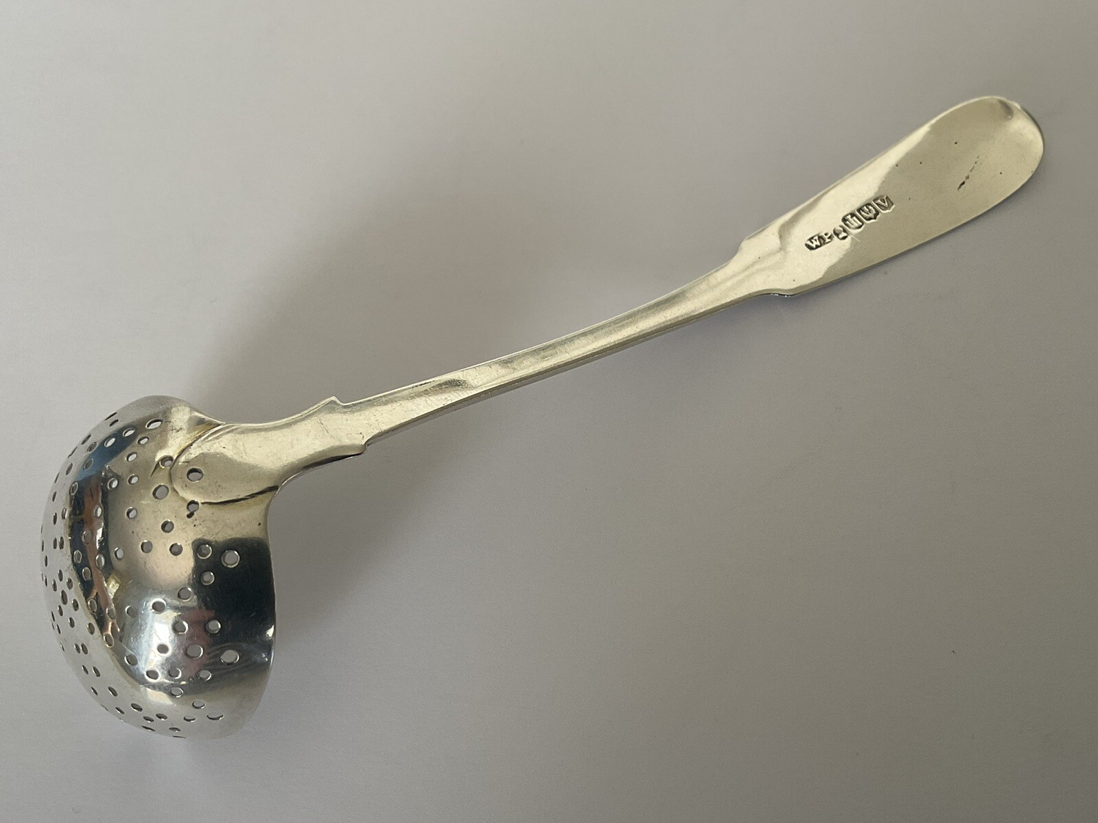 Lovely Scottish Georgian Solid Silver Sugar Ladle by William Peat Edinburgh 1827