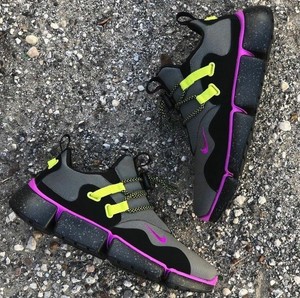 nike air pocket knife