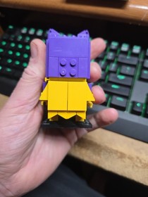LEGO BRICKHEADZ: Batgirl (41586) Built w Instruction Book No Box