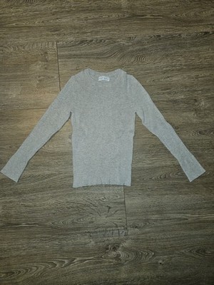 Enganliegender grauer Pullover von Primark (Gr.XS)