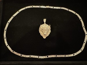 Sterling Silver 925 Buffalo Bison  Head Pendant Necklace with Curb Chain 30” 