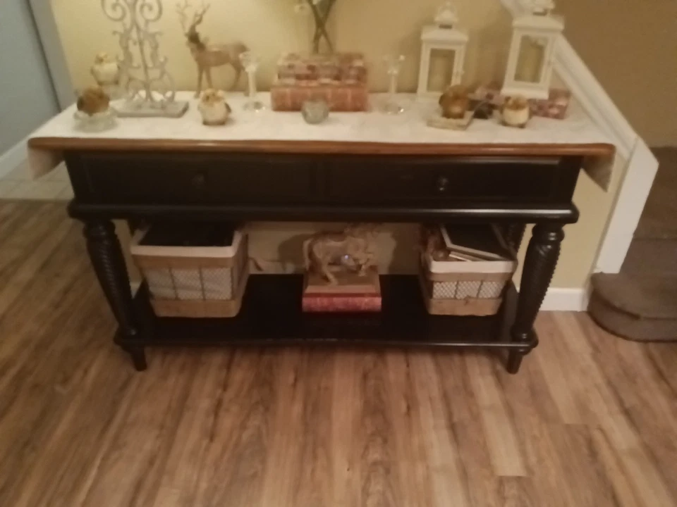 Hillsdale Wilshire Buffet - Image 3 of 4