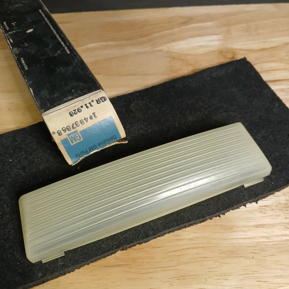 Chevrolet Corvette 1963-1967 luz interior domo lente GM # 4837868 NOS OEM Foto 2 de 3