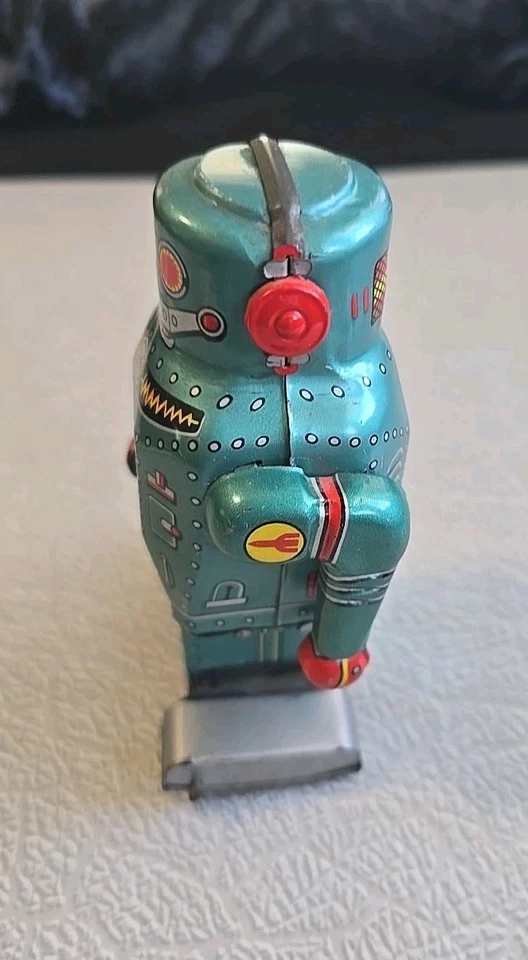  Tin Litho Wind Up Toy. Blue Green. Japan. 50’s Classic - Image 2 of 4