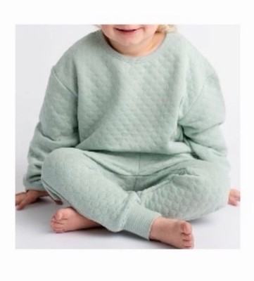 Bums and Roses jogger set quilted light green 3T NWT