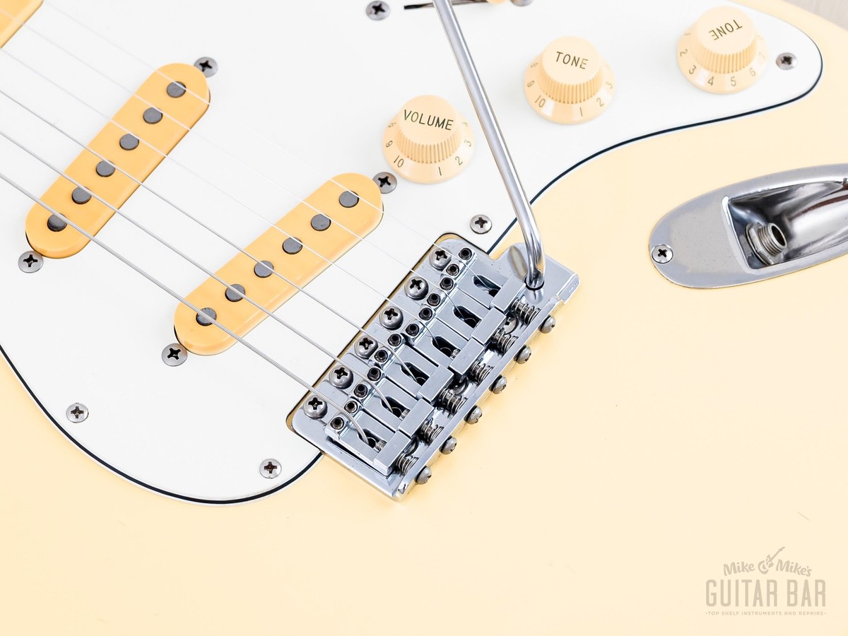 1990 Fender '72 Stratocaster ST72-75SC Yngwie-Spec w/ Scalloped