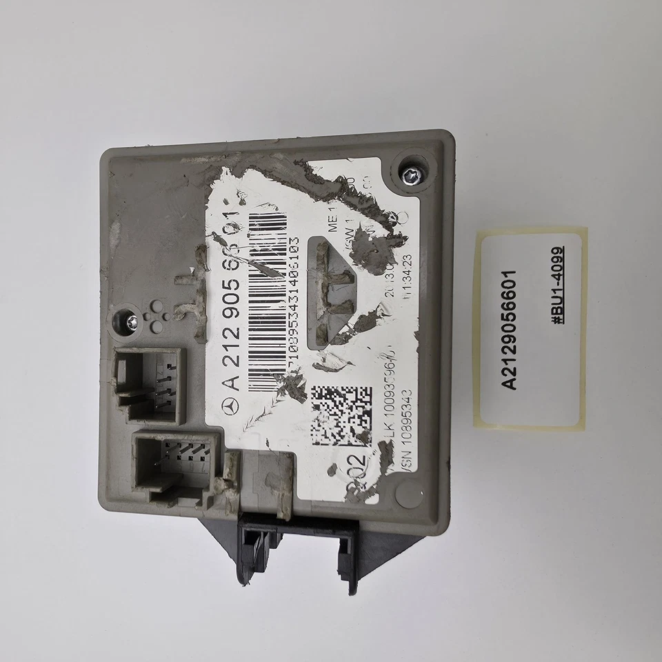 2012-2014 Mercedes W205 Key Reader Ignition Lock Control Module A2129056601 - Image 2 of 4