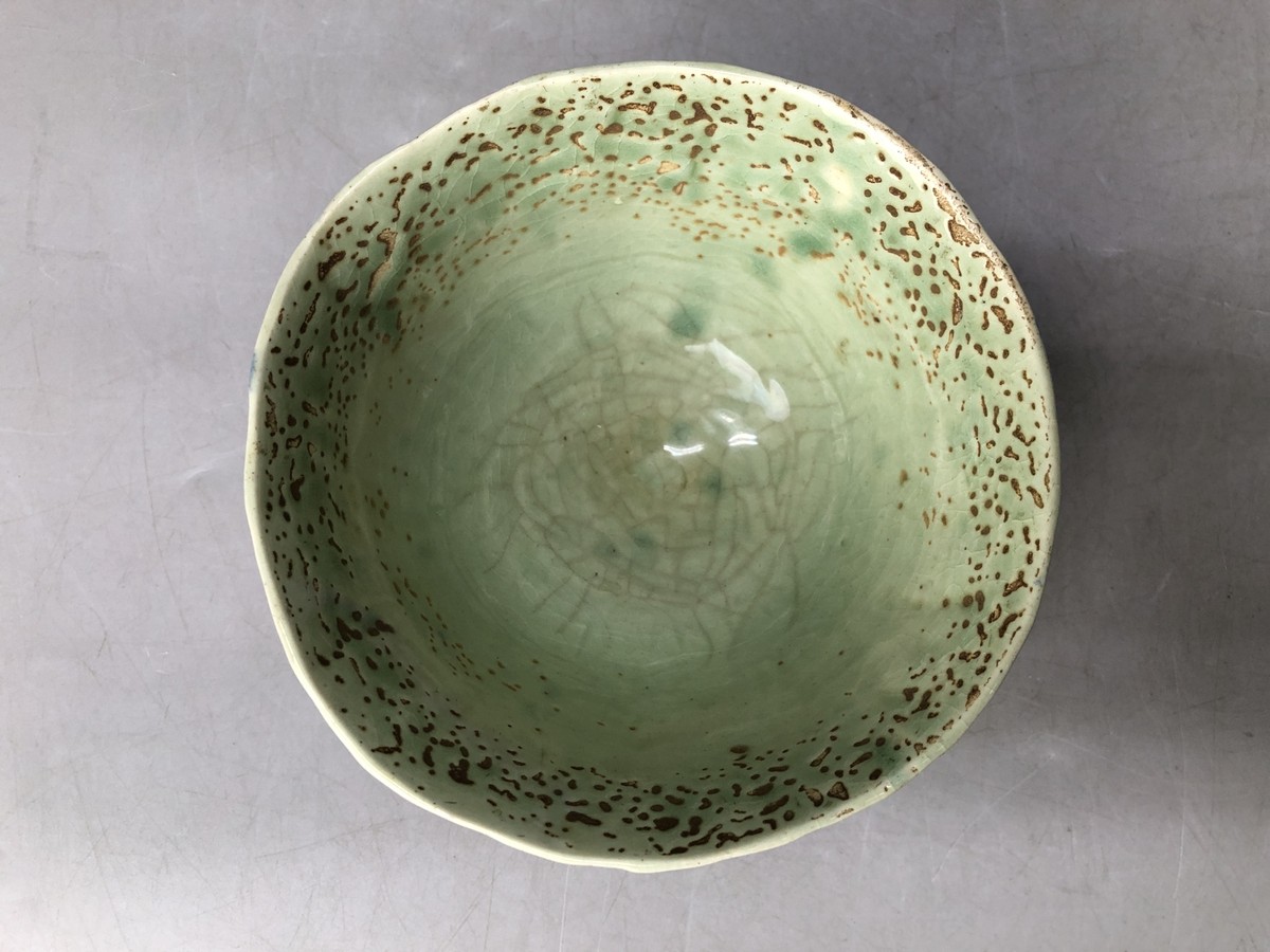 Y8055 CHAWAN Mino-ware bowl Underglaze blue signed Japan