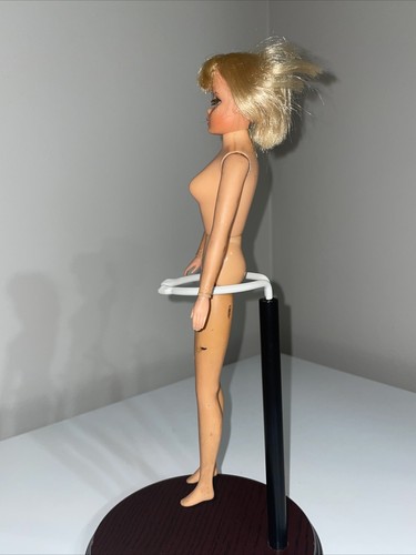 Bambola Barbie vintage bionda OCCHI BLU Made in Taiwan Mattel anni '60 - Foto 5 di 11