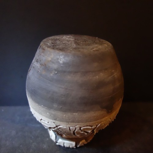 kleine, original "Raku" Vase mit spannender Schrumpfglasur - Bild 9 von 10
