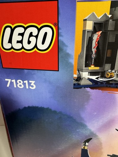 LEGO NINJAGO Wolf Mask Shadow Dojo 71813 Building Toy Set WOW! - Picture 9 of 11
