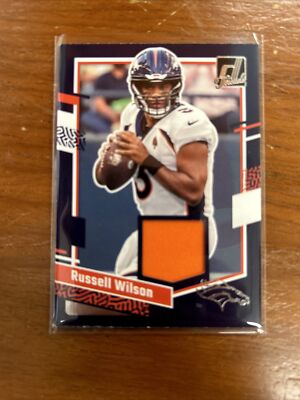 Russell Wilson Donruss Threads Panini 2023-24 Donruss Football Card DTH-RW