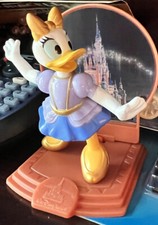 Celebración DONALD & DAYSI Disney 50 Aniversario, Juguetes McDONALD'S.(2 juguetes).
