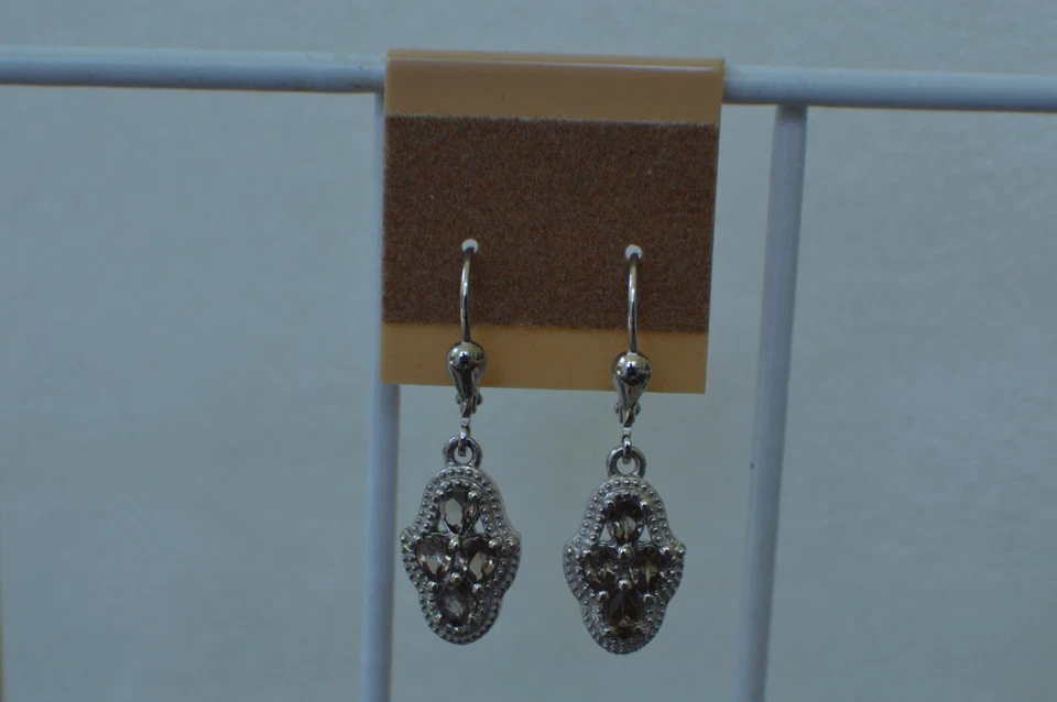 Brincos solitário granada mudança de cor 1,42 ct platina sobre prata 925 alavanca - Imagem 3 de 4