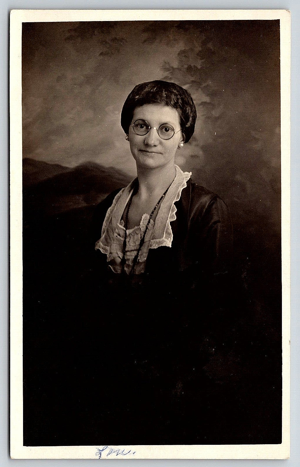RPPC Vintage Real Photo Postcard Picture Beautiful Woman Pretty Lady Dress Hair