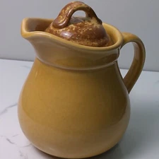 Vintage Pfaltzgraff Carafe 490 America 42oz Pitcher with locking lid