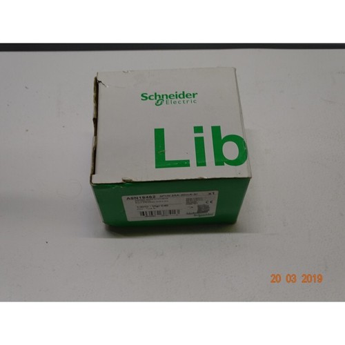 A9N19462 Bloc Différentiel Uscita A Vallée 3P+N-25A-30mA-SI - Photo 5 sur 6