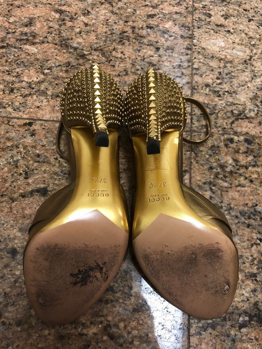 GUCCI ゴールド　ハイヒール Women's slingback pump with crystal Horsebit in beige and