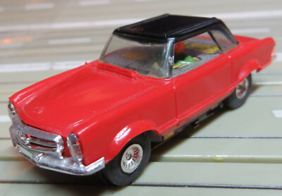 Faller AMS --  Mercedes 230 SL Coupe mit Flachankermotor, 60er Jahre (EBS264)