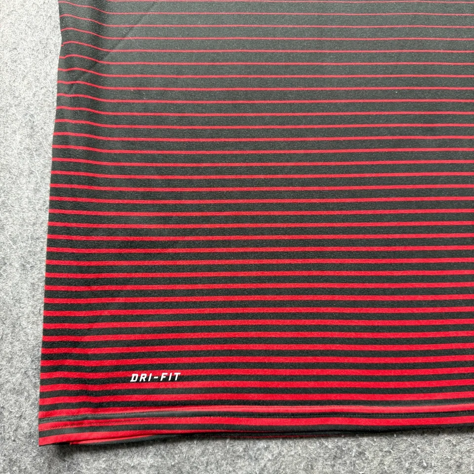 Tampa Bay Buccaneers Nike Performance Camisa Hombres L Gris Rojo Cuello Redondo DRI-FIT Foto 4 de 4