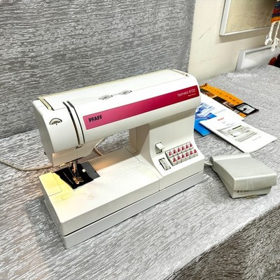 PFAFF Tipmatic 6122 Sewing Machine with Pedal, Case, and Accessories ~ Tested