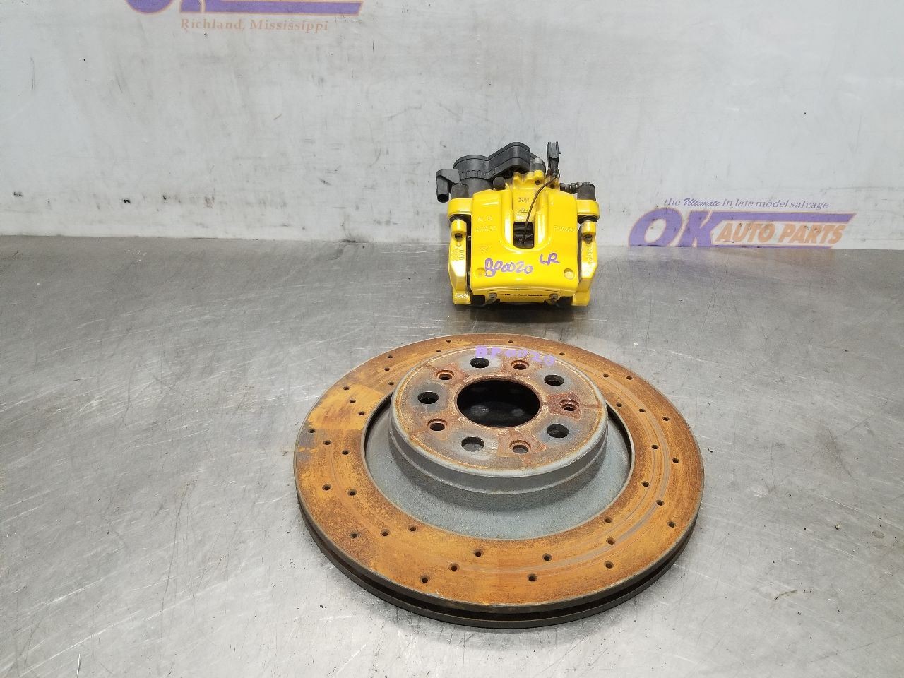 22 2022 MASERATI LEVANTE MODENA S BRAKE CALIPER WITH ROTOR REAR LEFT DRIVER 