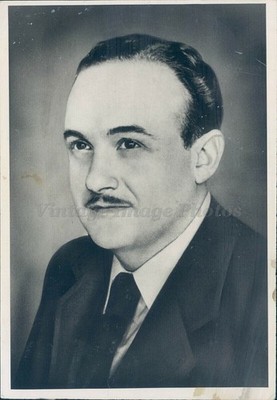 1956 Photo Victor Riesel Business Man Suit Smiling Vintage Image Original