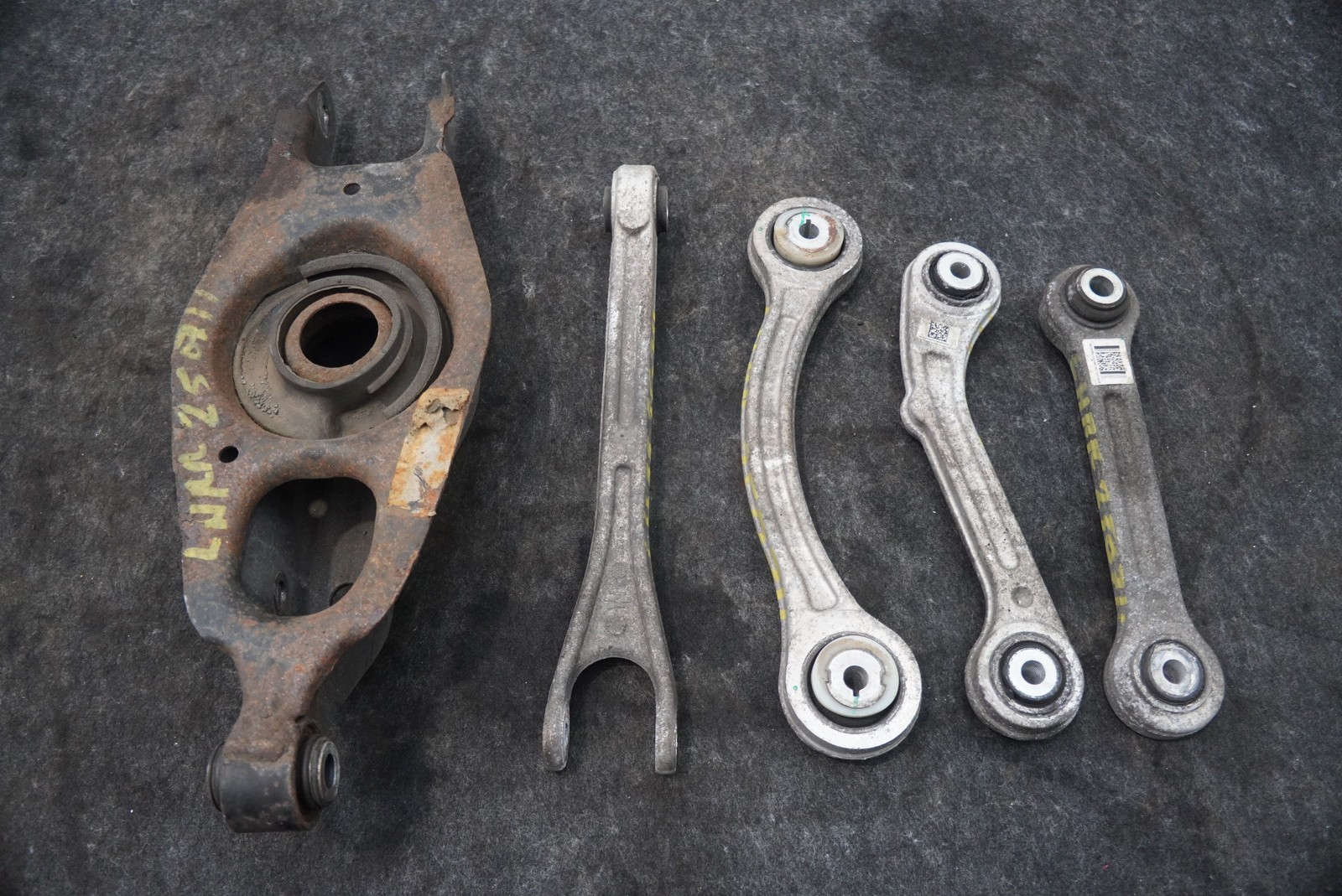 Set 5 Rear Left Control Arm 670097251 OEM Maserati Quattroporte M156 2014-16