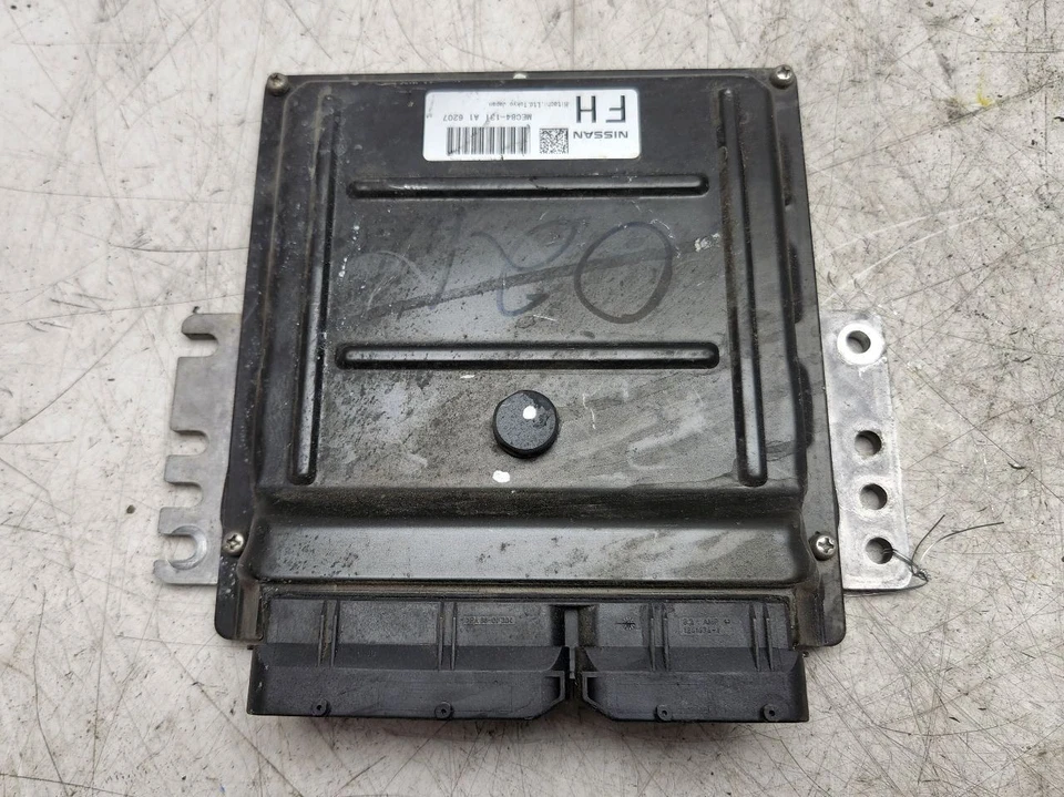 2006 Infiniti QX56 ECM módulo de controle de motor 2WD de 1/06 OEM 23710-ZH43B - Imagem 3 de 4