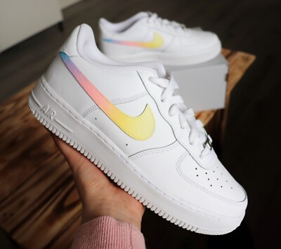 Nike Air Force LE (GS) 39 Pastell Regenbogen Swoosh Custom