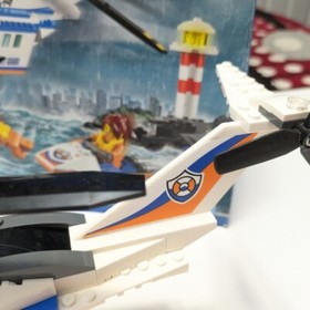 LEGO City &bull; Heavy-Duty Rescue Helicopter (#60166) - 95.68%