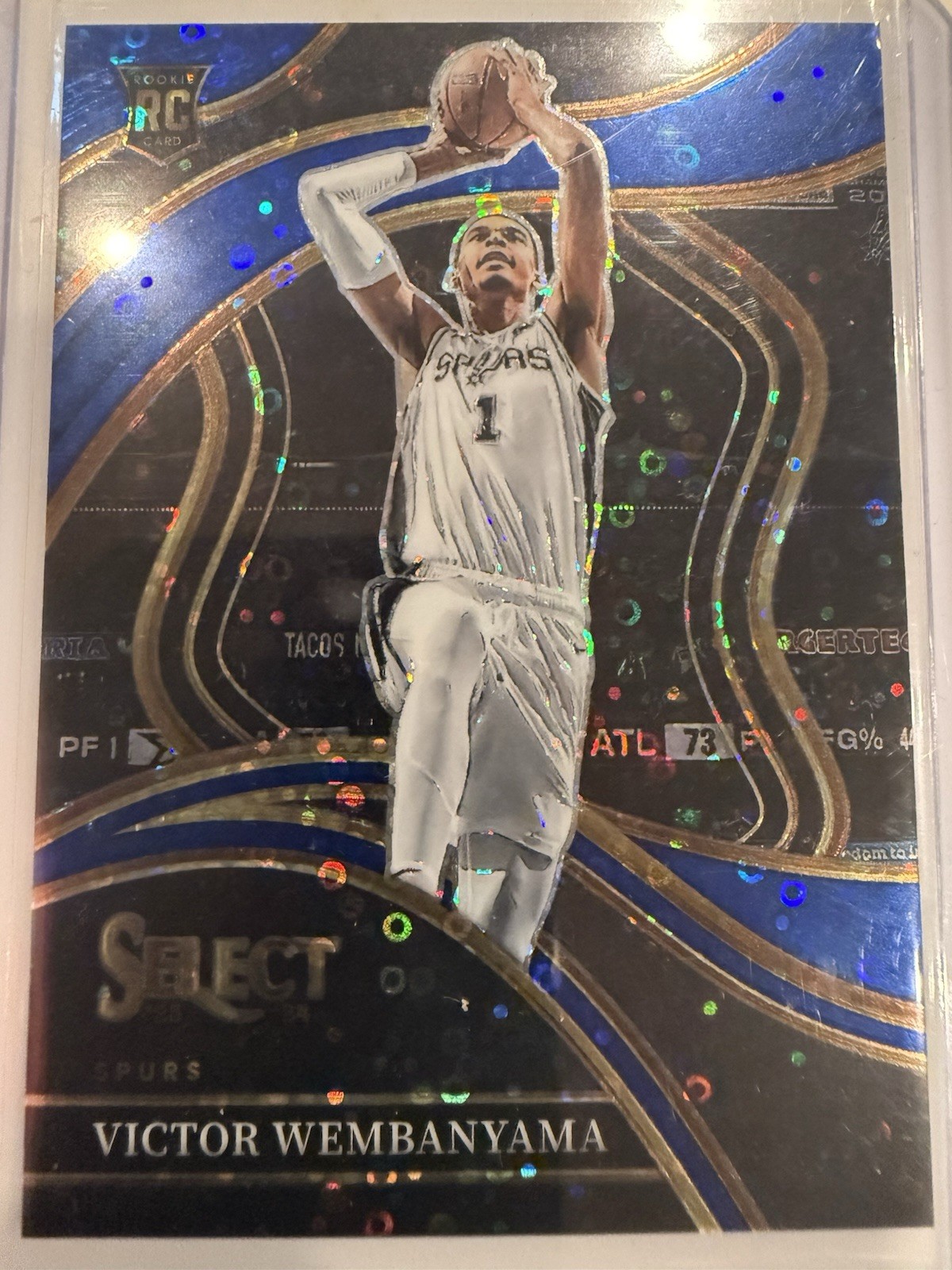 2023 Select Prizm Victor Wembanyama Blue Disco Courtside /25