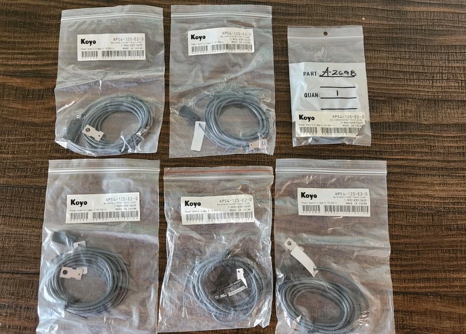 2PCS  Koyo APS4-12S-E2-D  Proximity Sensor 10-30VDC - Image 2 of 2