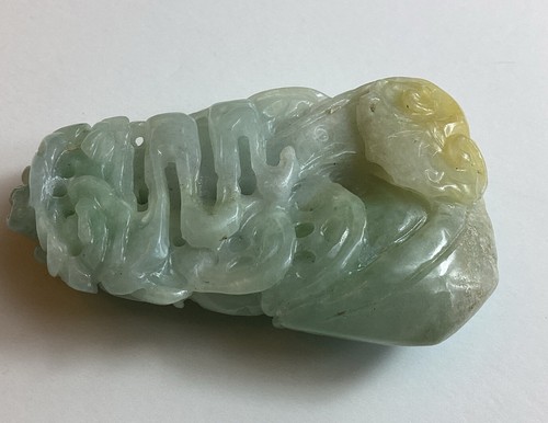 Light Tan Jadeite Foo Dog, Lucky Hat, Pearl, Ruyi Staff Translucent Pendant - Picture 6 of 16