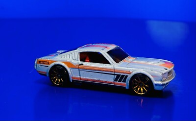 Hot Wheels ''HW Showroom'' Series [Multi Models/Colors]